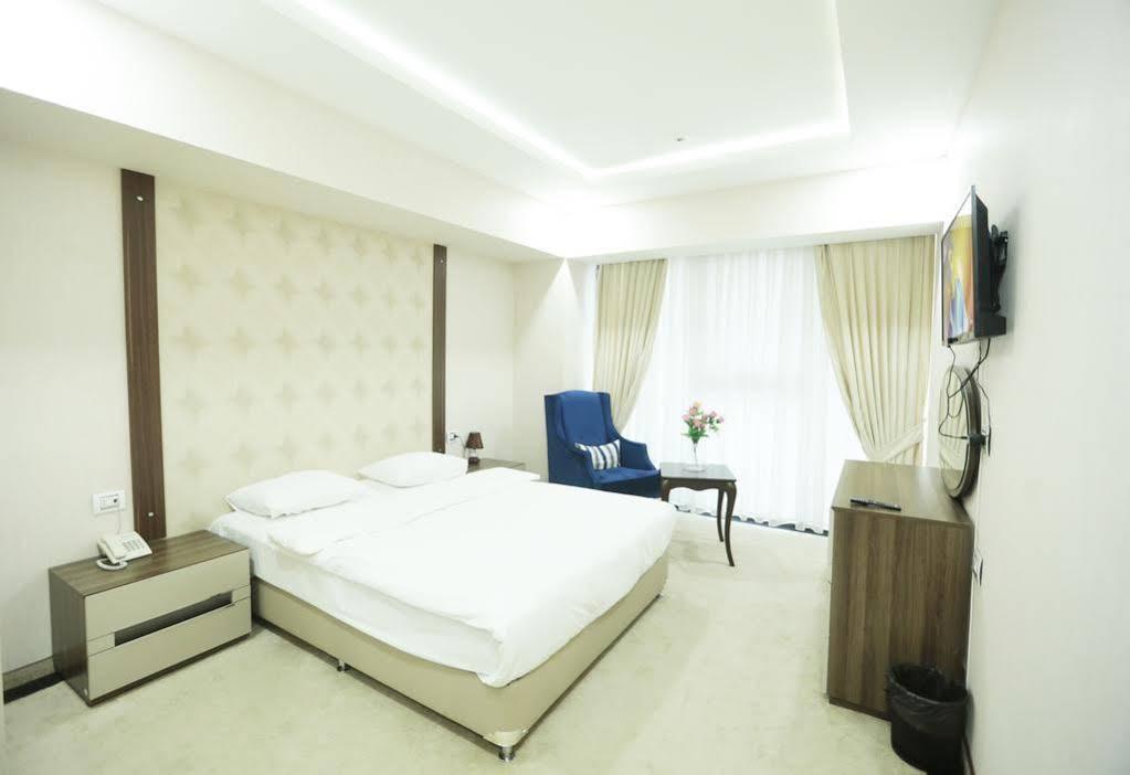 Continent Hotel Bakü Dış mekan fotoğraf