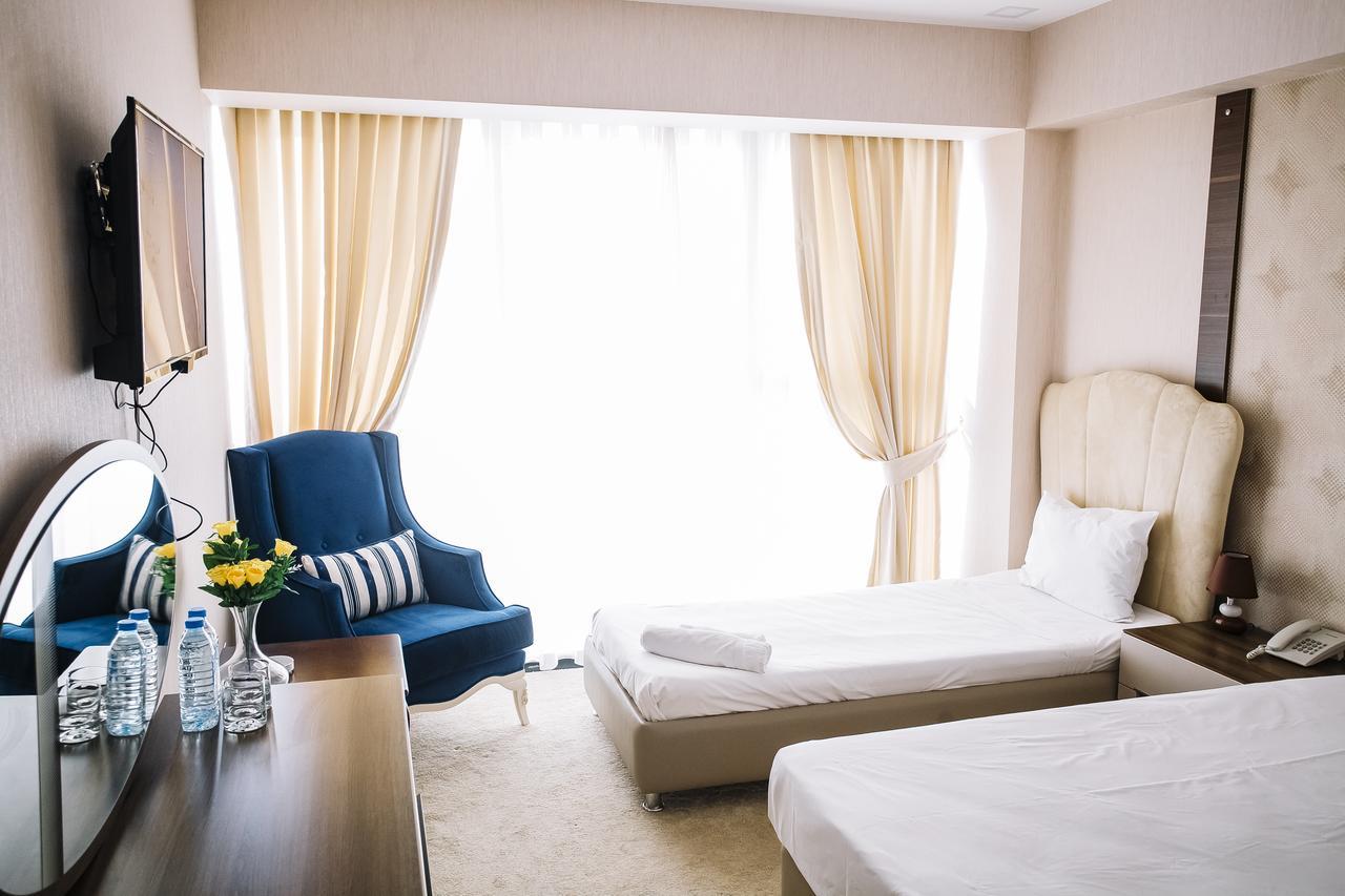 Continent Hotel Bakü Dış mekan fotoğraf